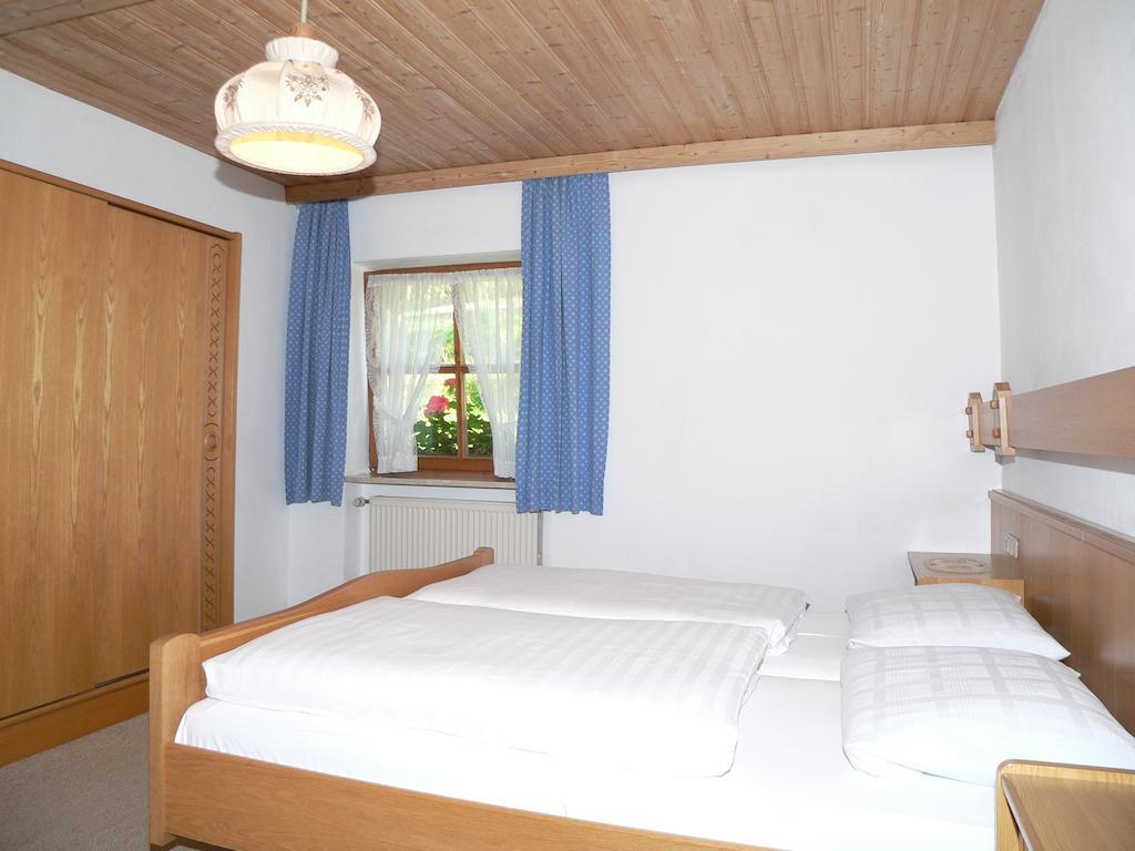 Gasthof - Pension Zur Post Акслах Номер фото